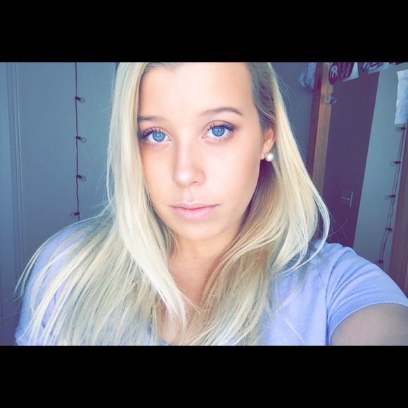 harleyycampbell